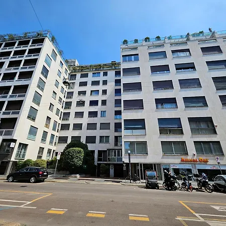 Porta Nuova Fatebenefratelli ميلان